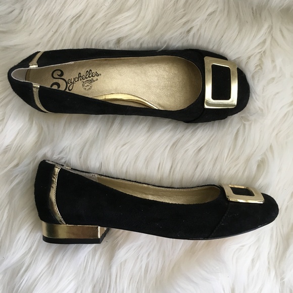 NEW seychelles suede shoes w/ gold buckle & heels - Picture 1 of 6
